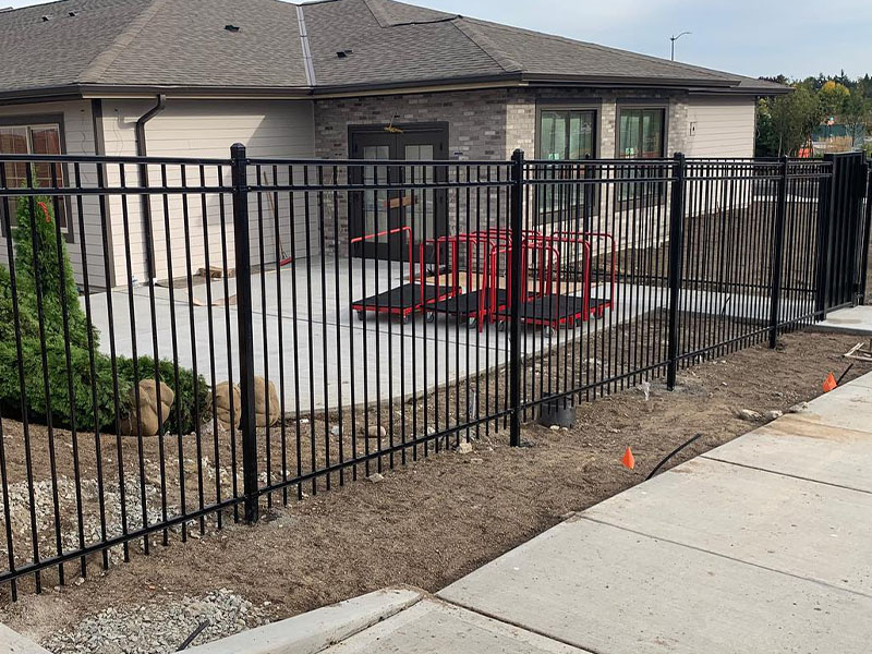 Aluminum fence options in the Everett, Washington area.