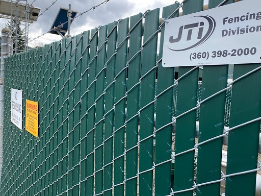 Skagit County Washington chain link privacy fencing
